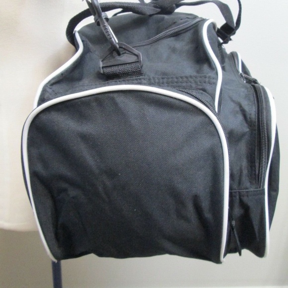 TEXAS RANGERS 18" Duffel MLB Official Baseball Gym Bag - Picture 10 of 11